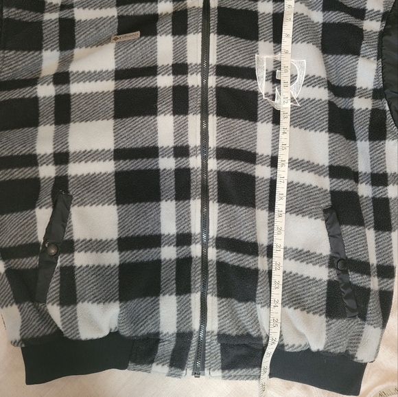 Columbia NFL Raiders jacket - Picture 13 of 14